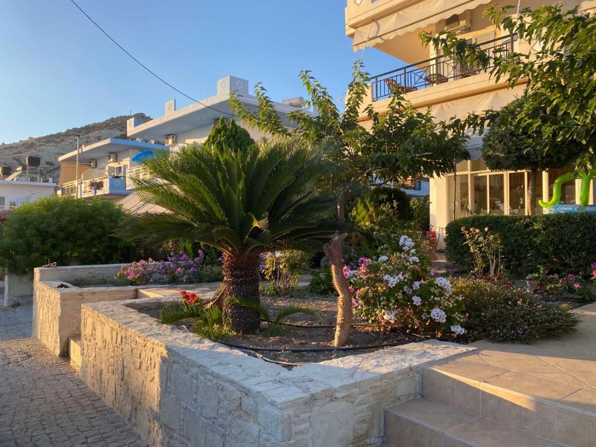 Sindonia Beach Apartment'S Psari Forada Ngoại thất bức ảnh