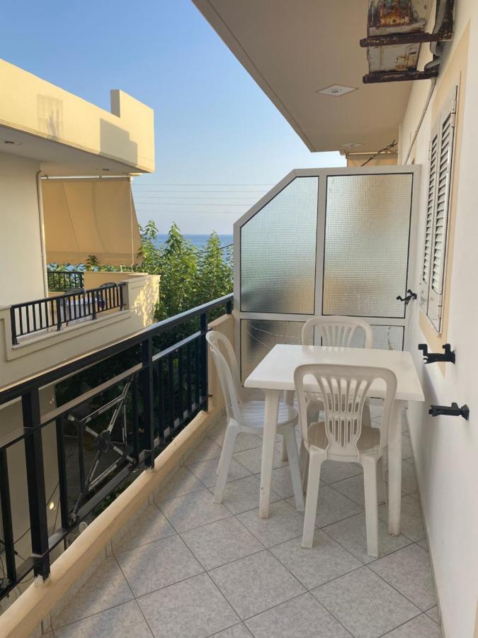 Sindonia Beach Apartment'S Psari Forada Ngoại thất bức ảnh