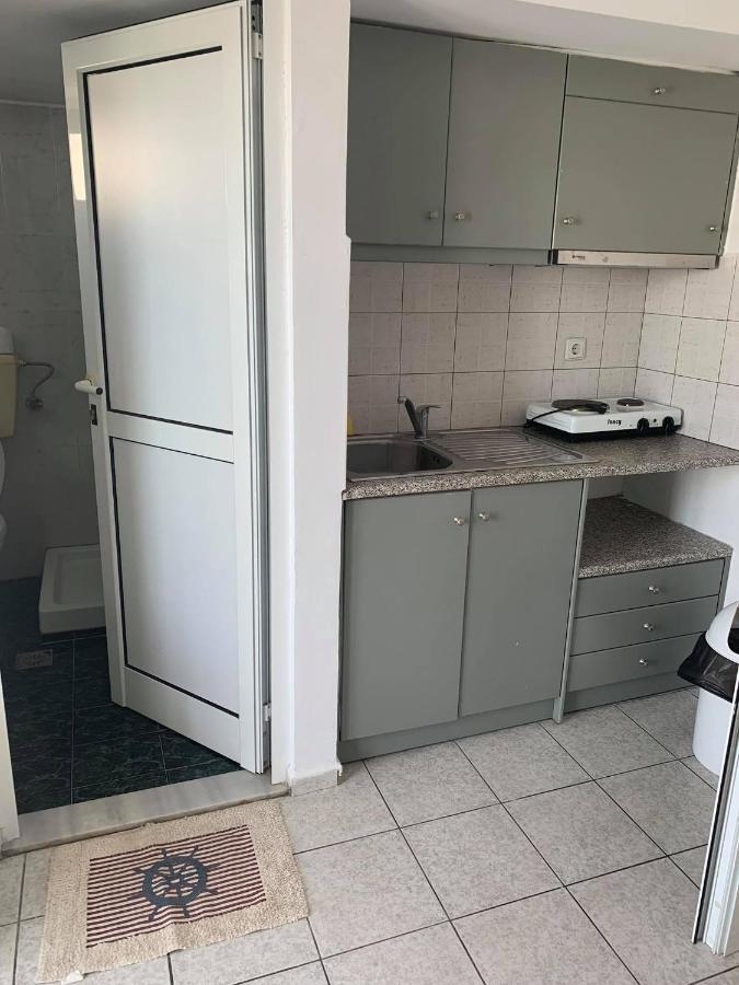 Sindonia Beach Apartment'S Psari Forada Ngoại thất bức ảnh