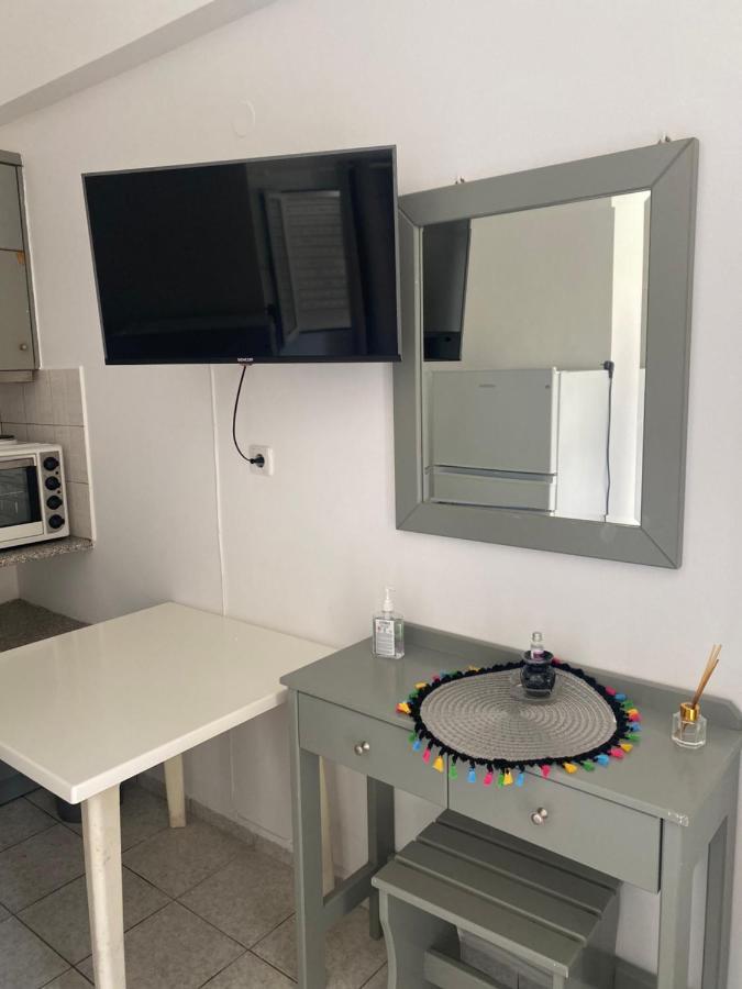 Sindonia Beach Apartment'S Psari Forada Ngoại thất bức ảnh